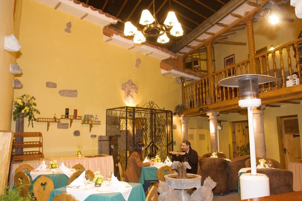 Hotel&mirador Apus 3*